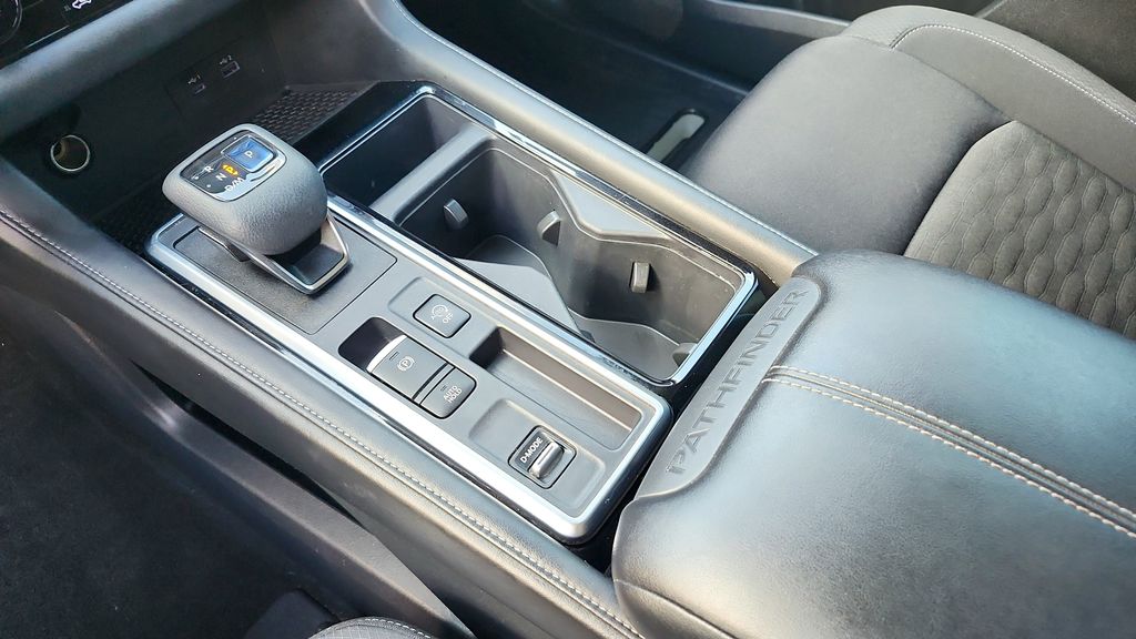 2022 Nissan Pathfinder