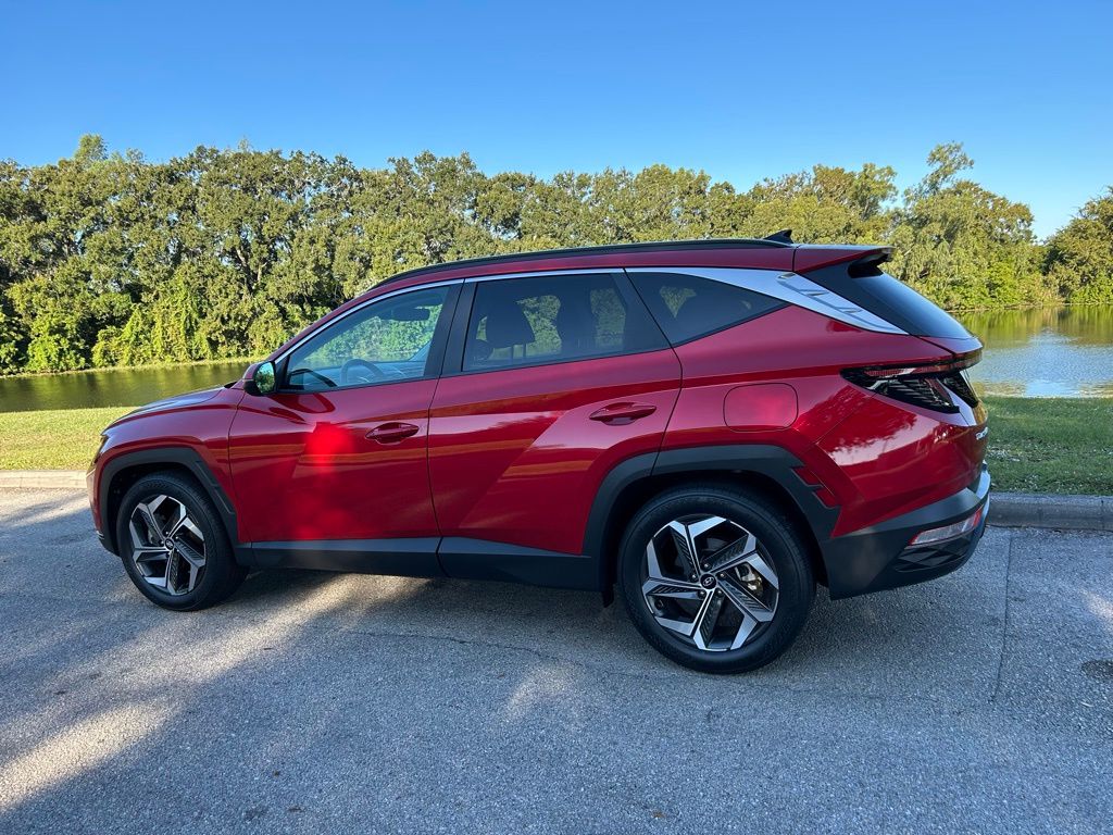 Thumbnail: 2022 Hyundai Tucson - 3