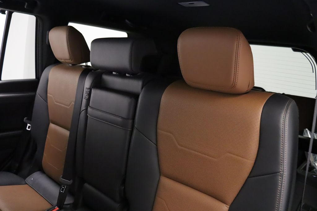 Thumbnail: 2024 Lexus GX - 18