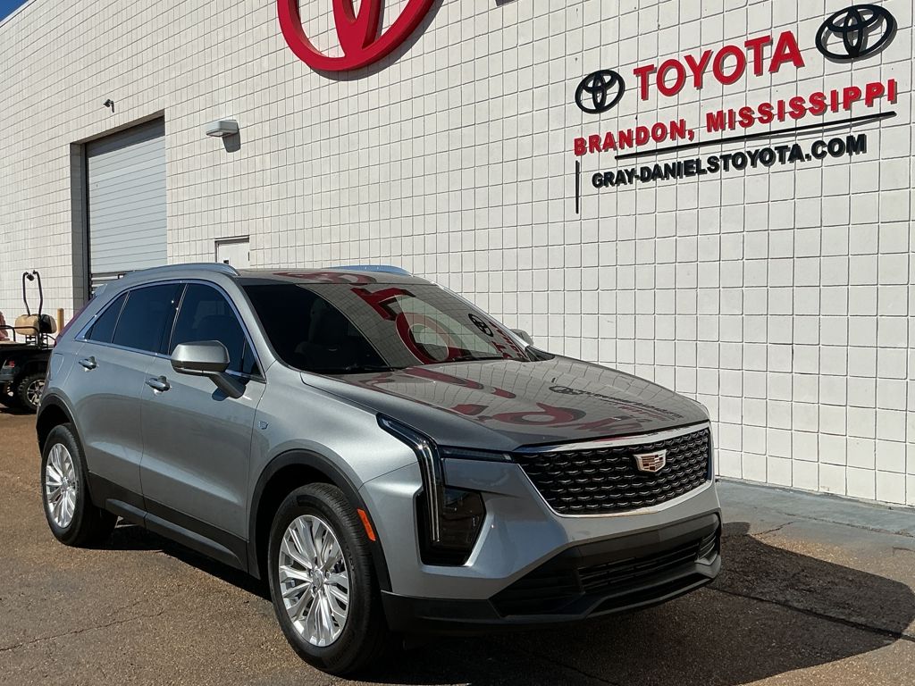 2024 Cadillac XT4 Luxury