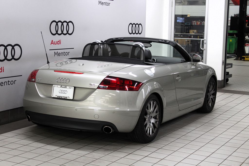 Thumbnail: 2009 Audi TT - 6