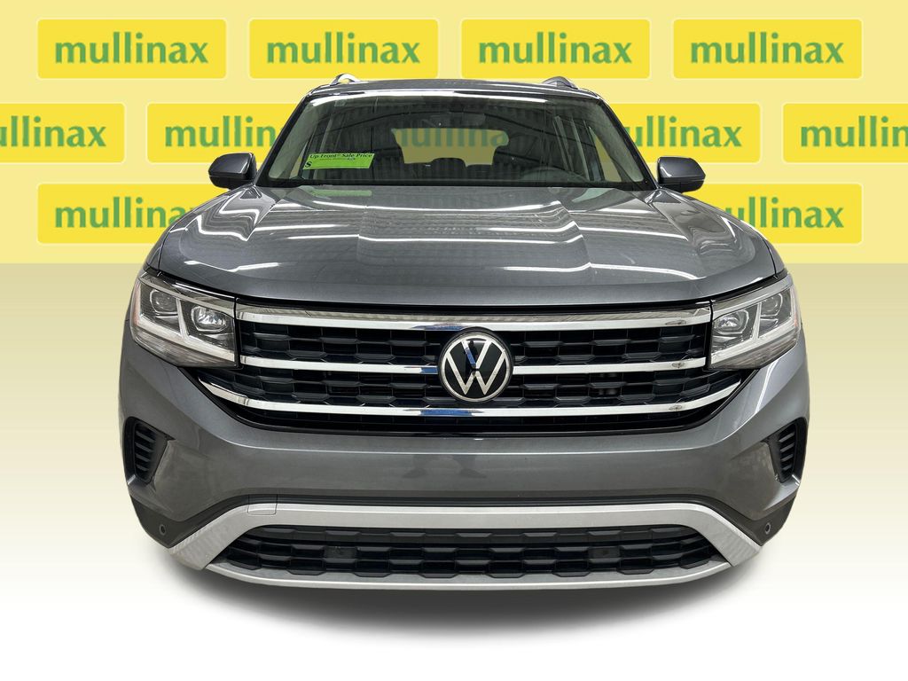 Certified Used 2022  Volkswagen 3.6L V6 SE w/Technology image 15
