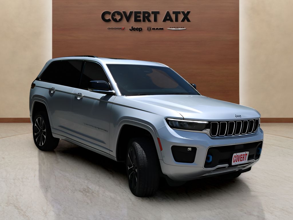 Used 2023 Silver Jeep Overland 4xe image 7