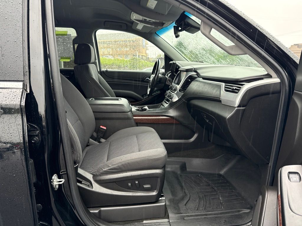 Used 2017 GMC Yukon SUV