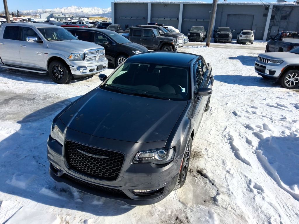 2022 Chrysler 300 Touring L AWD