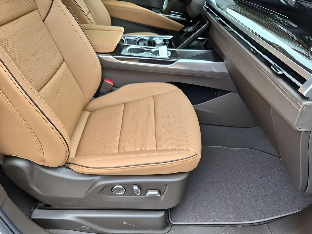 New 2026 White Cadillac Luxury image 16