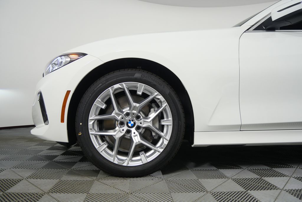 Thumbnail: 2025 BMW 3 Series - 7