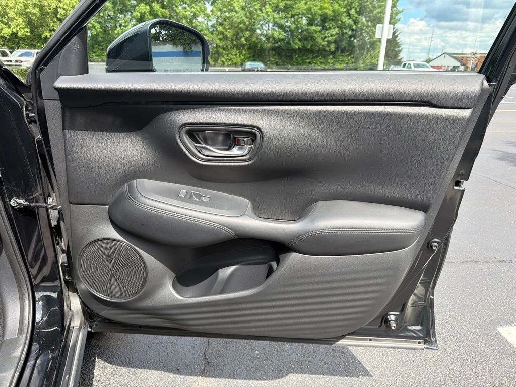 Thumbnail: 2024 Honda HR-V - 24