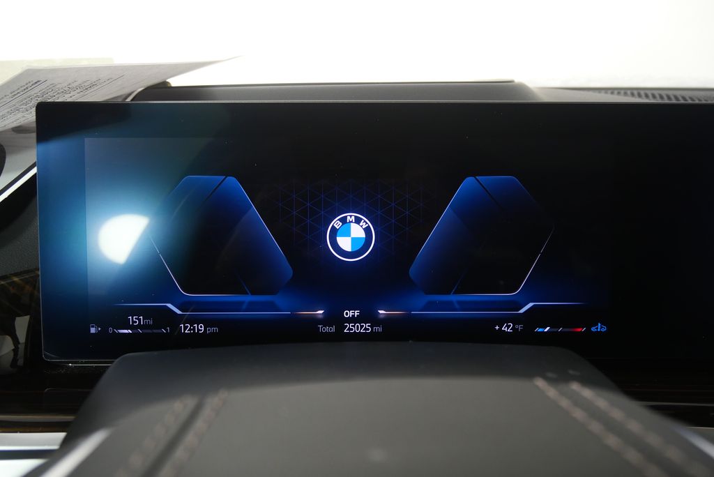 Thumbnail: 2026 BMW X5 - 23