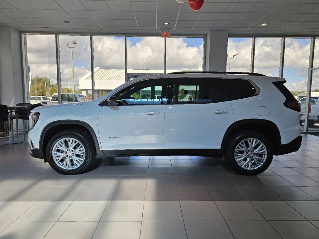 2024 GMC Acadia Elevation 5