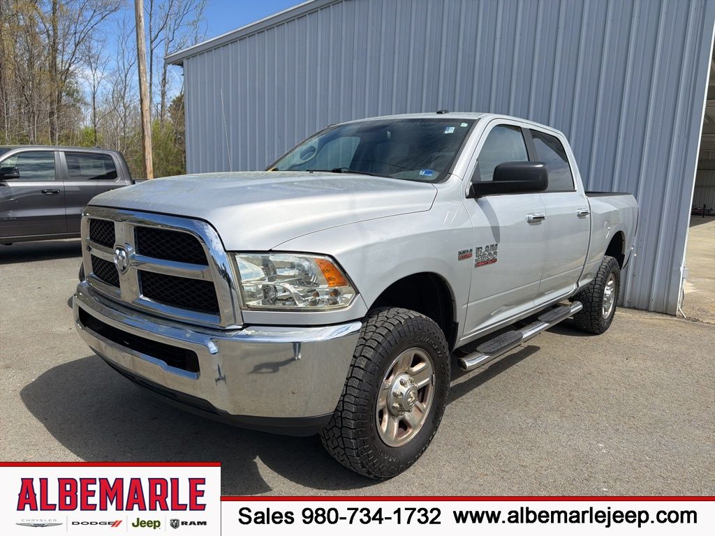 2015 RAM 2500 SLT Crew Cab 4WD