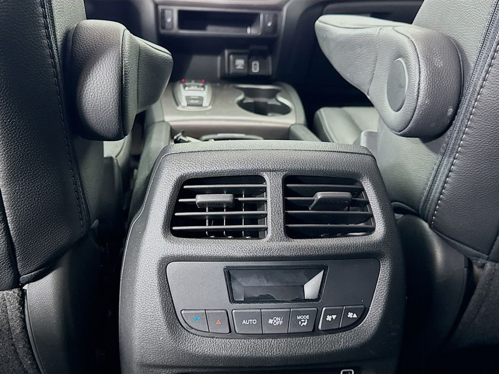 Used Car 2021 Honda Pilot  Special Edition For Sale Under $30,000 In Austin, Texas