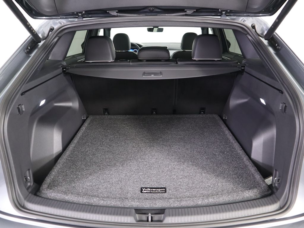 2025 Volkswagen Atlas SEL 29