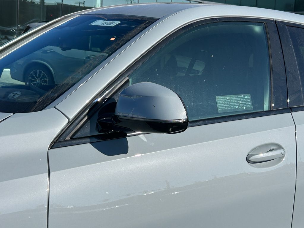 Thumbnail: 2026 BMW X6 - 10