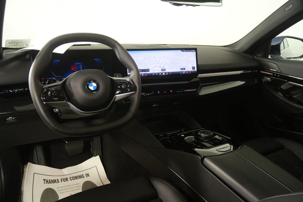 Thumbnail: 2026 BMW 5 Series - 17