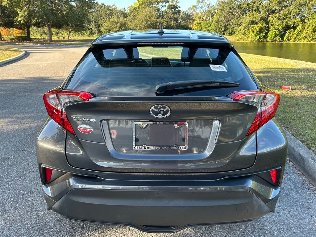 Thumbnail: 2021 Toyota C-HR - 4