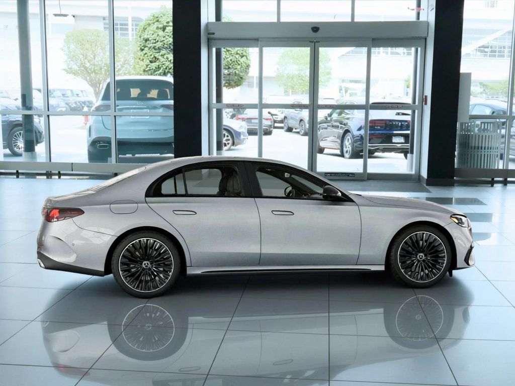 Thumbnail: 2027 Mercedes-Benz E-Class - 16