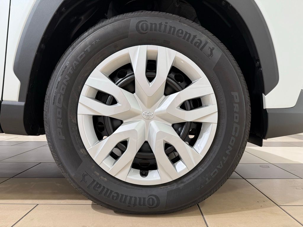 Thumbnail: 2026 Toyota Corolla Cross - 9