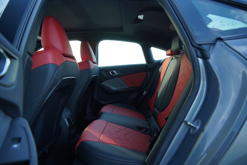 Thumbnail: 2026 BMW 2 Series - 19