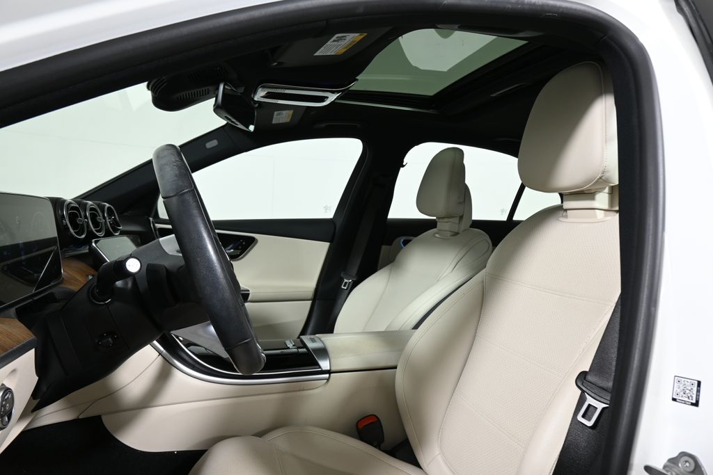 Thumbnail: 2023 Mercedes-Benz C-Class - 15