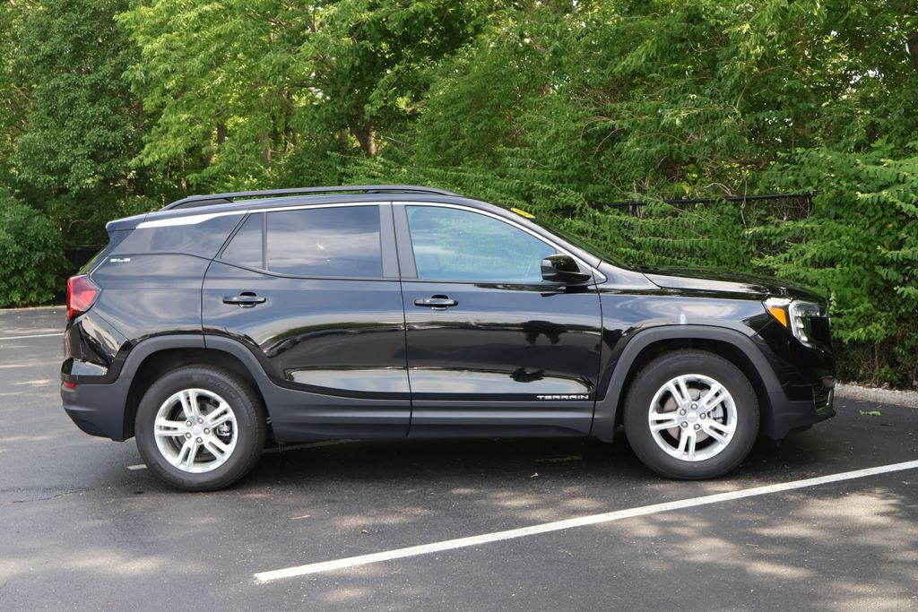 Thumbnail: 2023 GMC Terrain - 10
