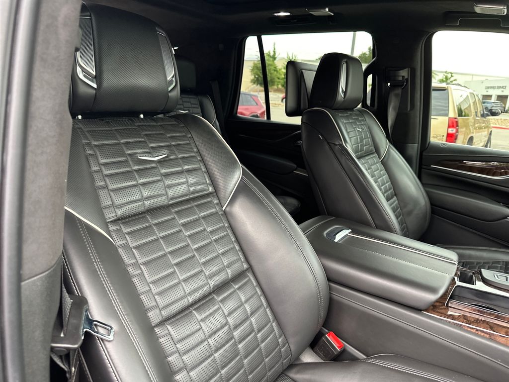 Used Car 2021 Cadillac Escalade  Sport Platinum For Sale Under $60,000 In Austin, Texas