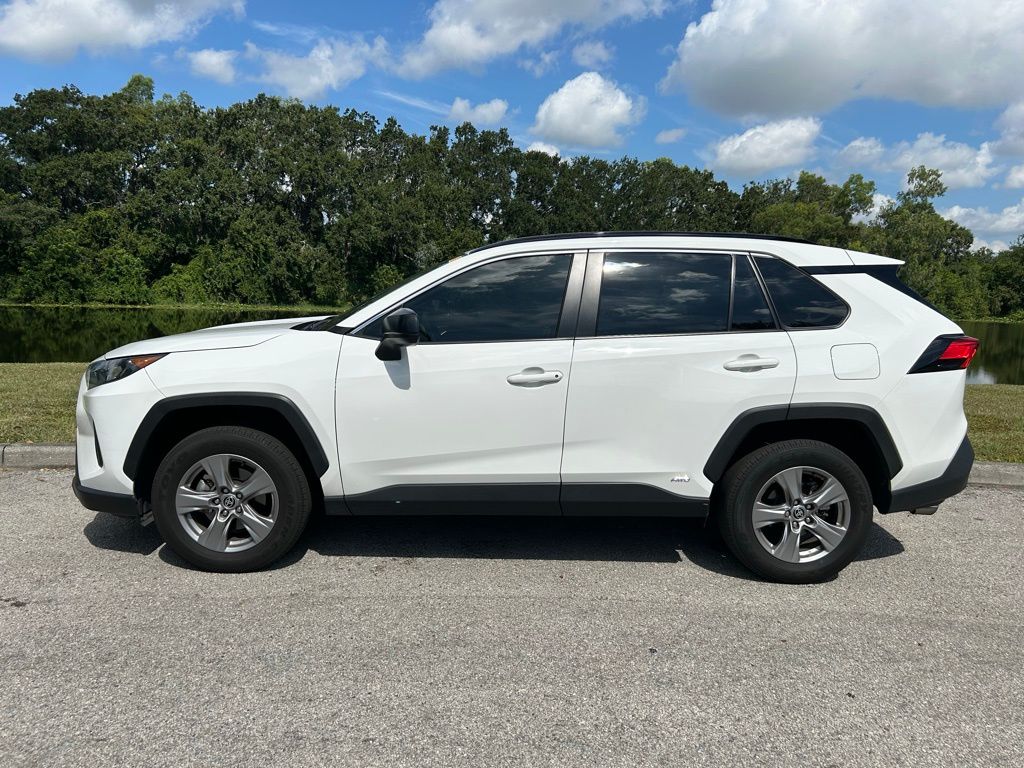 Thumbnail: 2022 Toyota RAV4 - 2