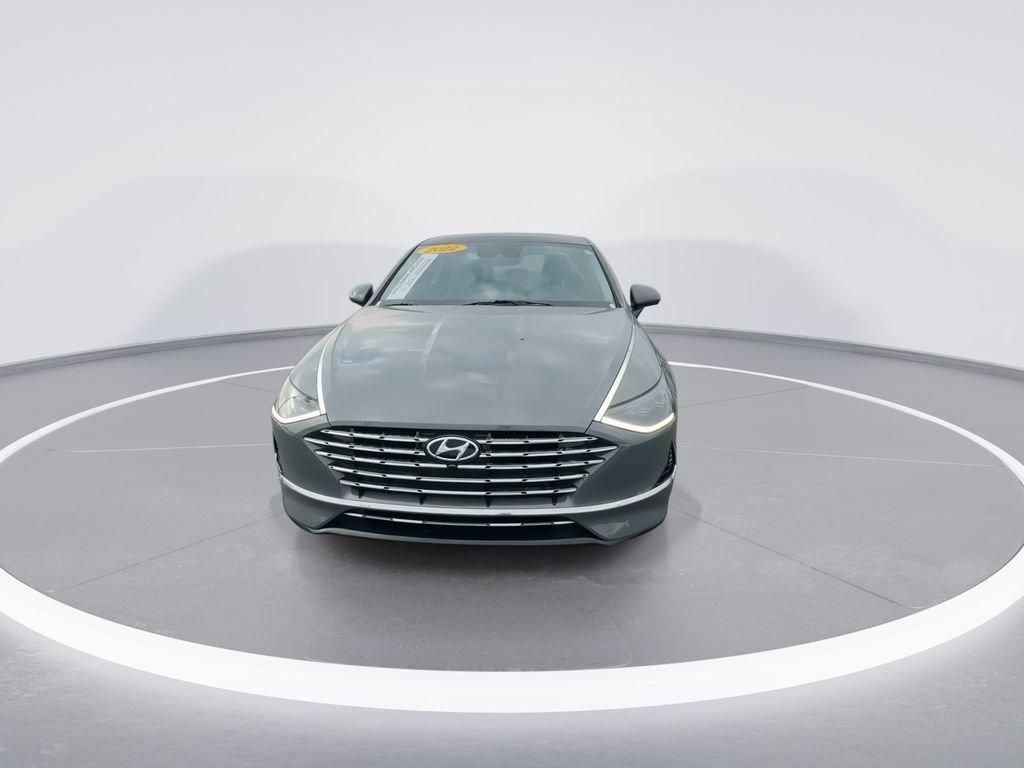 Certified Used 2022 Gray Hyundai Limited image 3