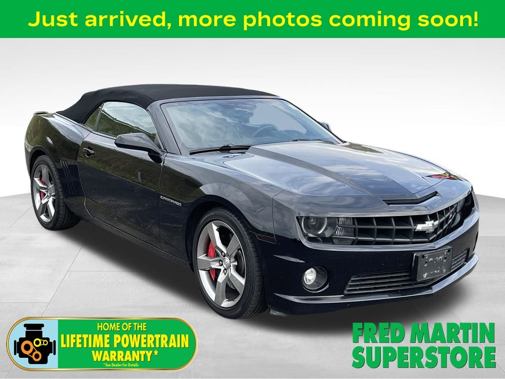 Black 2011 Chevrolet Camaro Convertible Rear-Wheel Drive 6-Speed Automatic