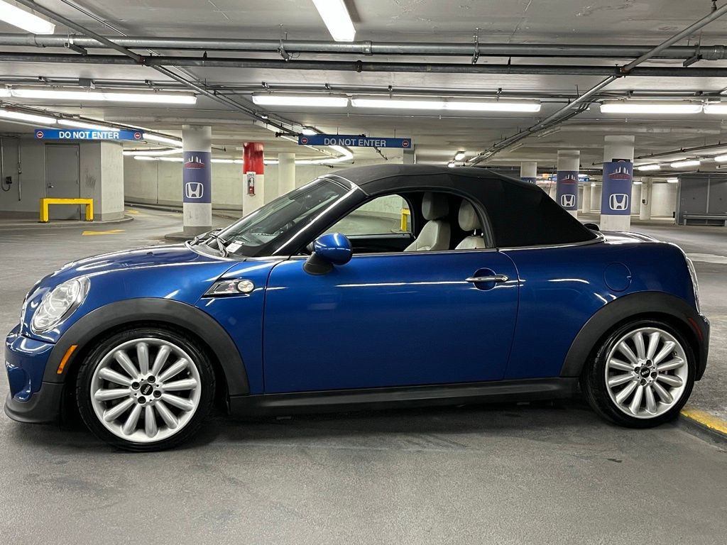 2012 MINI Cooper S Base 23