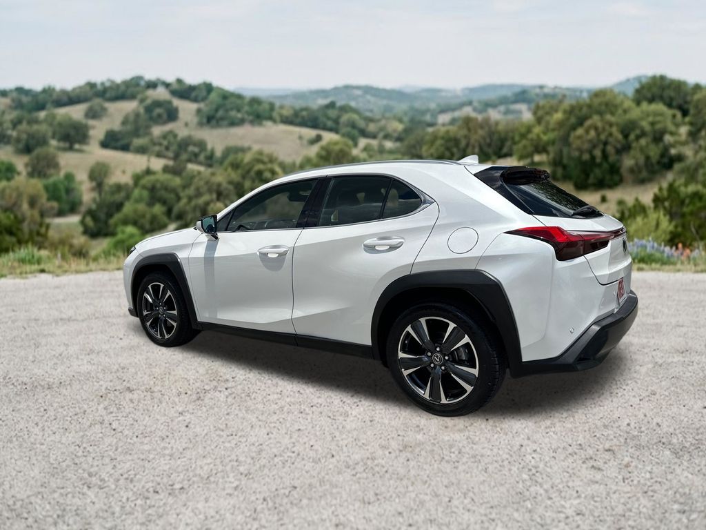 Used Car 2021 Lexus Ux  200 Base For Sale Under $25,000 In Austin, Texas
