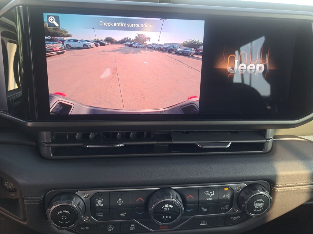 New Car 2025 Jeep Gladiator  Mojave For Sale In Austin, Texas