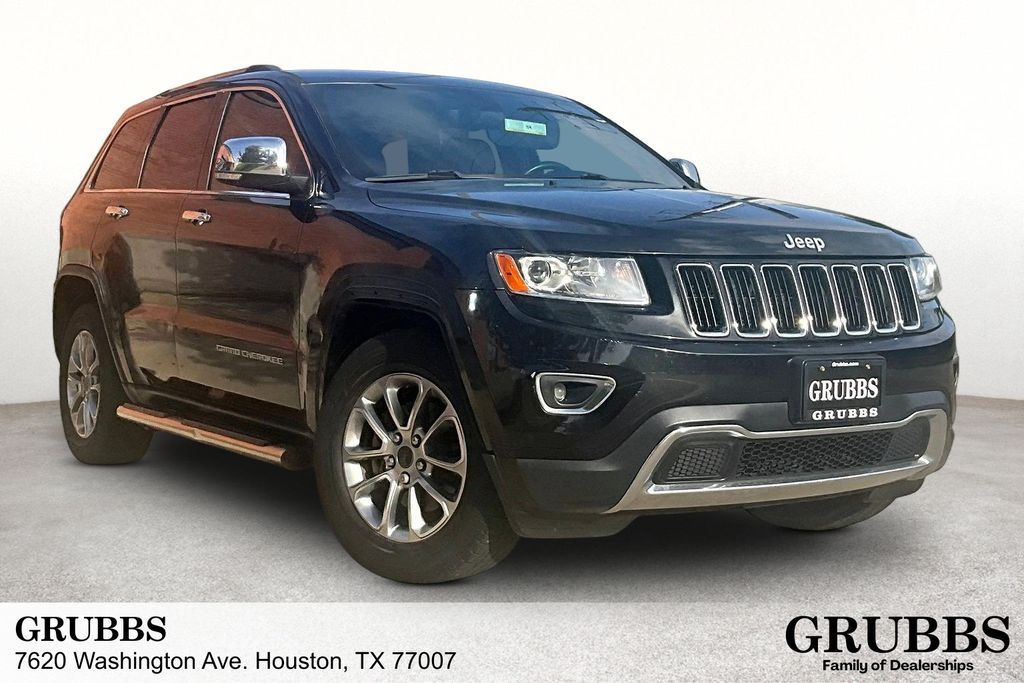 Brilliant Black Crystal Pearlcoat 2015 Jeep Grand Cherokee SUV / Crossover 4X2 8-Speed Automatic