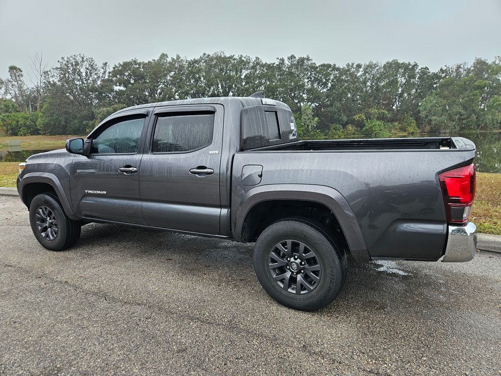 2021 Toyota Tacoma SR5 3