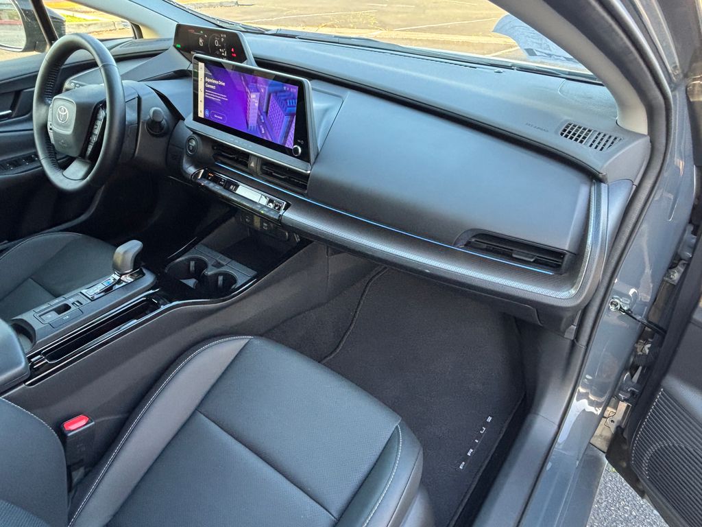 Thumbnail: 2024 Toyota Prius - 22