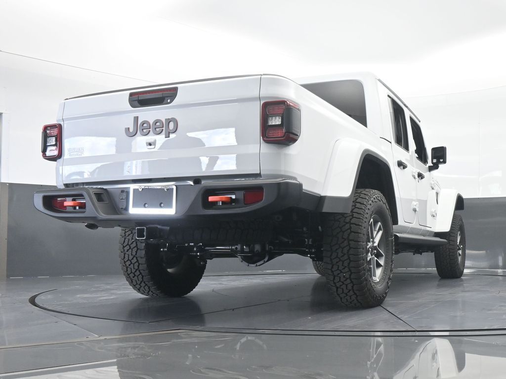 New 2026 Bright White Clearcoat Jeep Mojave image 57