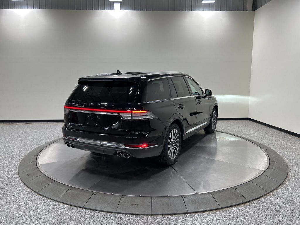used 2020 Lincoln Aviator car, priced at $31,044