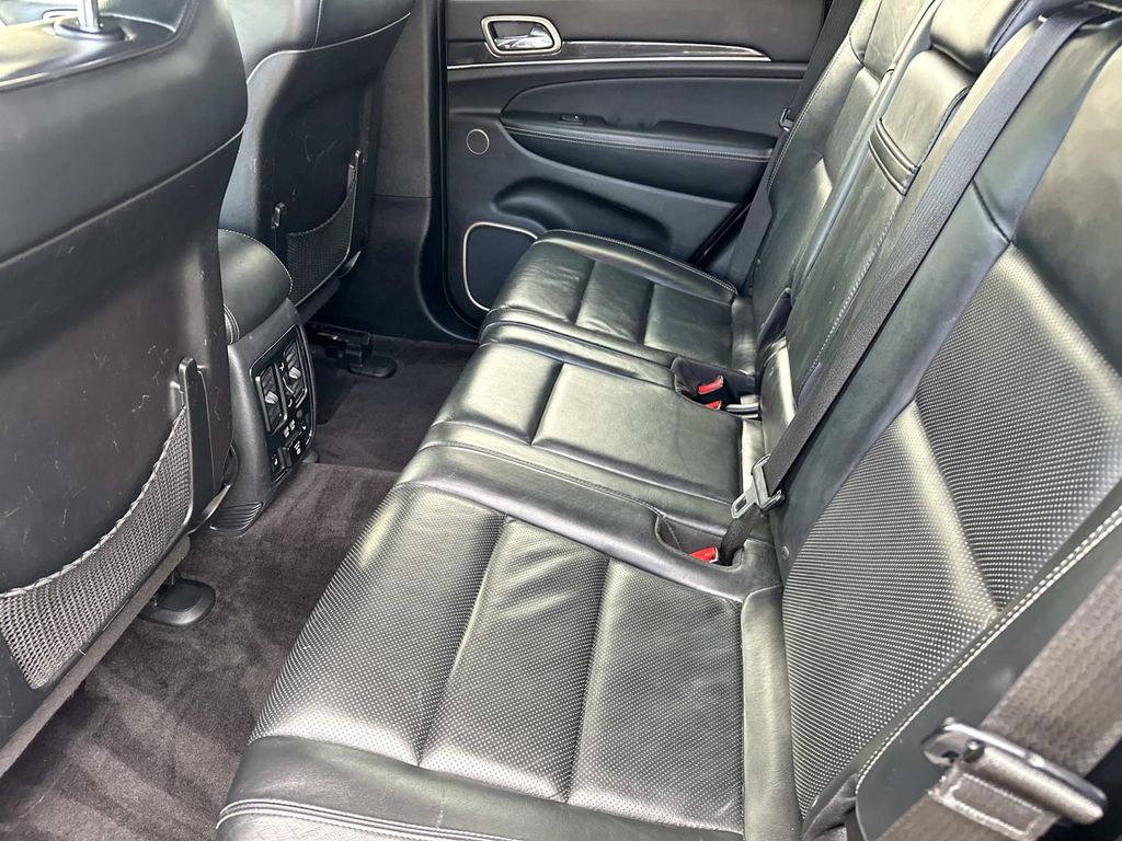 Thumbnail: 2015 Jeep Grand Cherokee - 27