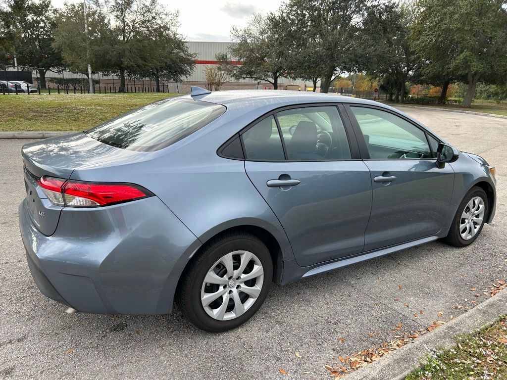 Thumbnail: 2024 Toyota Corolla - 5