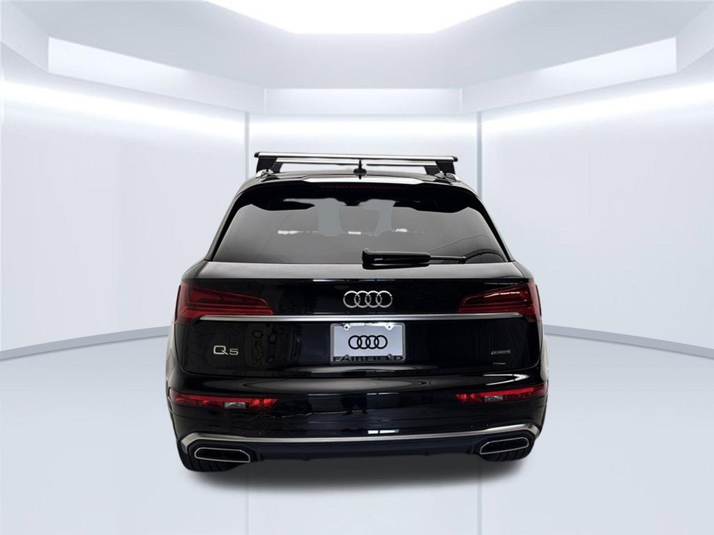 Thumbnail: 2024 Audi Q5 - 8