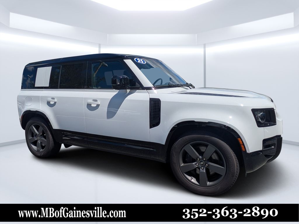 2025 Land Rover Defender 110 P500 X-Dynamic SE AWD