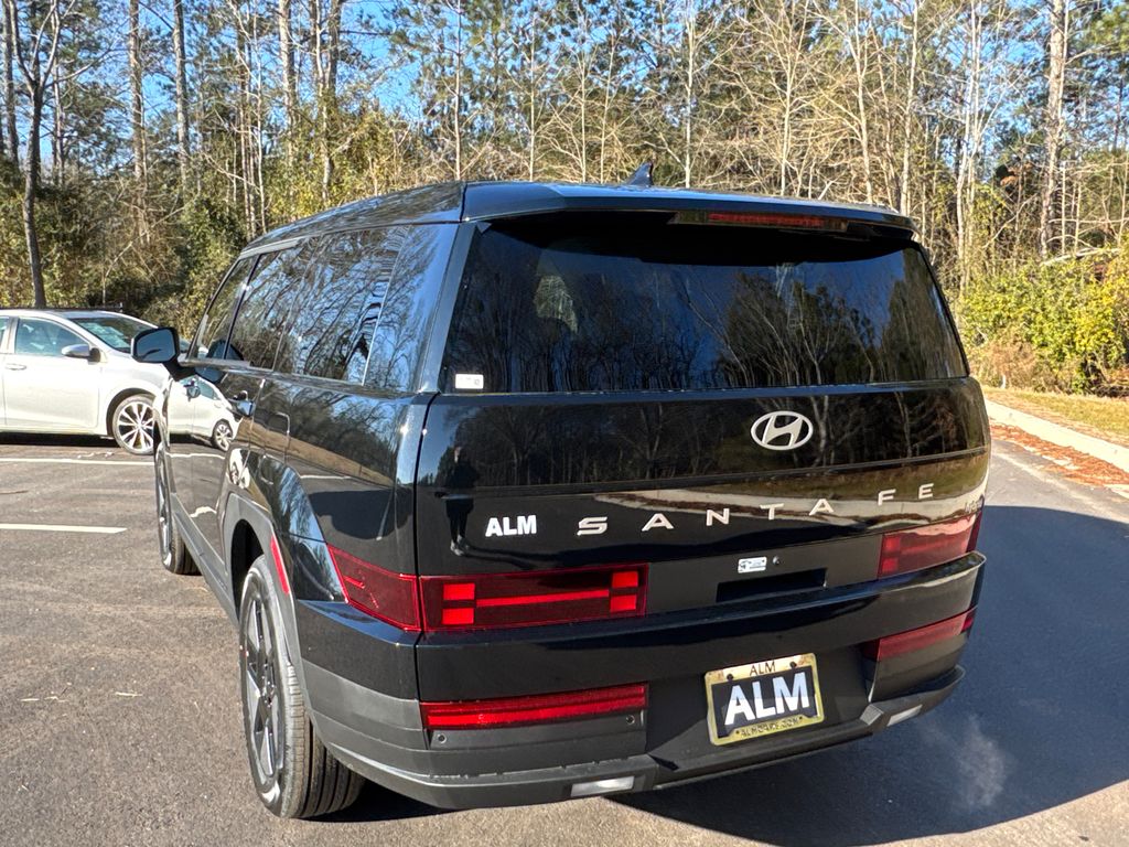 New 2026 Black Hyundai SE image 4