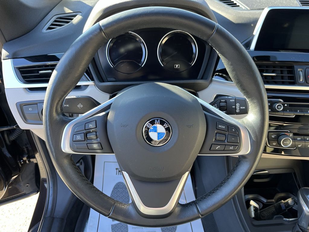 Thumbnail: 2018 BMW X1 - 14