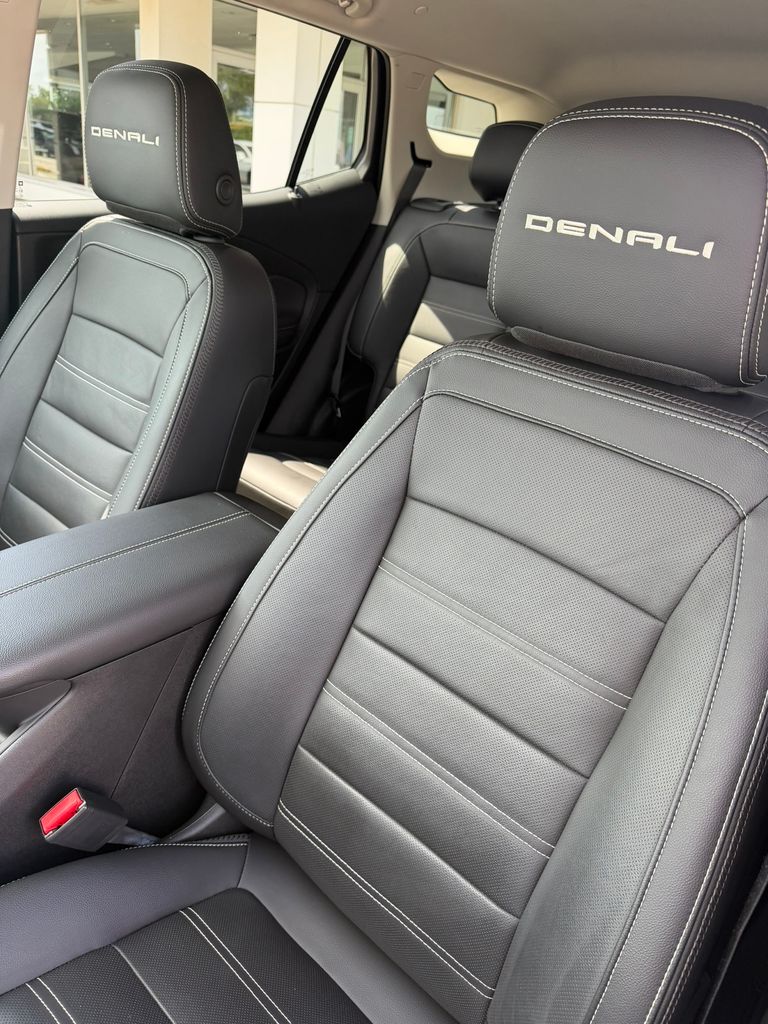 Used 2024 GMC Terrain SUV