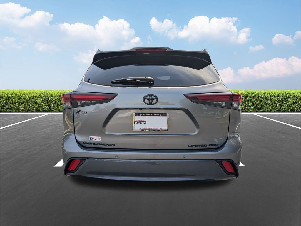 Used 2026 Toyota Highlander SUV