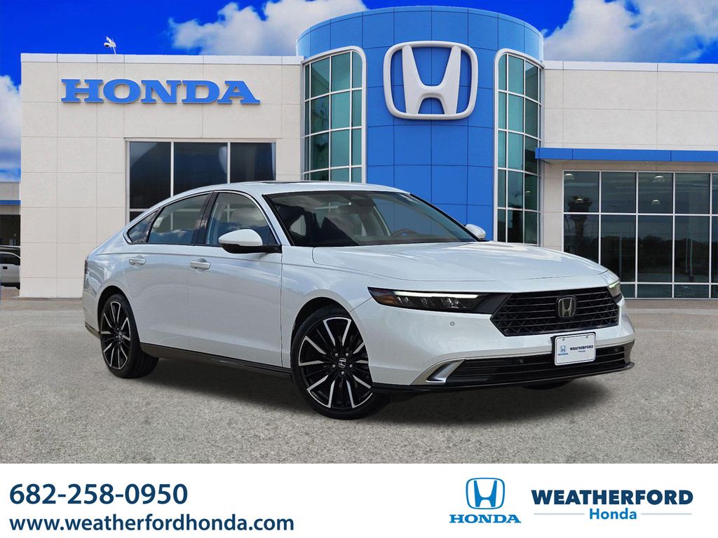 2023 Honda Accord Hybrid Touring FWD