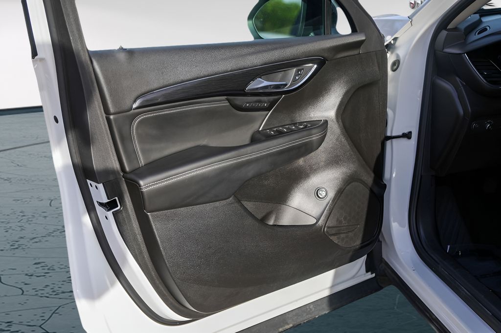 Used Car 2022 Buick Envision  Essence For Sale Under $25,000 In Austin, Texas