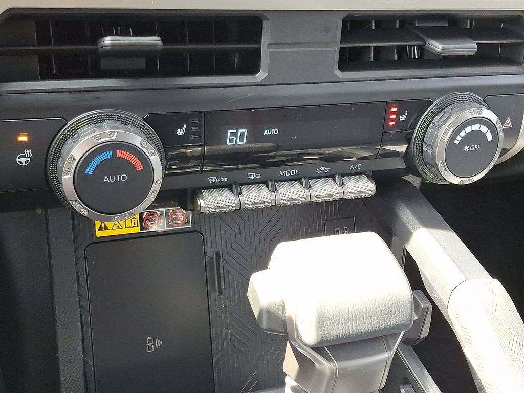 2024 Toyota Tacoma SR5 15
