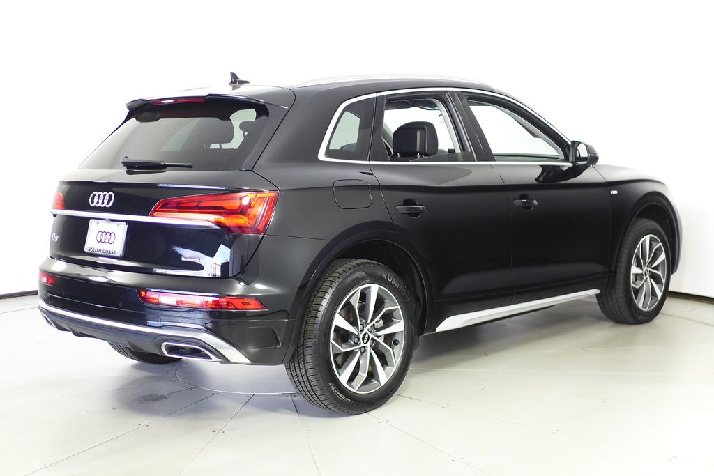 Thumbnail: 2023 Audi Q5 - 7
