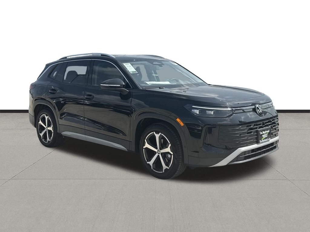 2026 Volkswagen Tiguan 2.0T SE Black at DeMontrond Auto Country